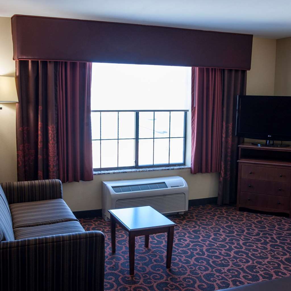 Hampton Inn & Suites Watertown Room photo